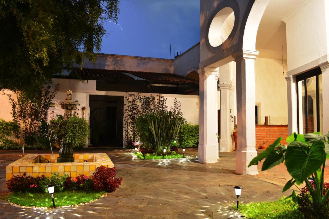 Tlaquepaque Pueblito Hotel Exterior foto